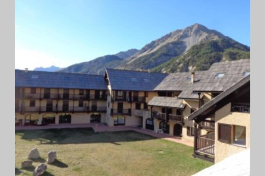 Loue Studio De Vacances Renove A Nevache Luaran gambar